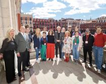 homenaje visitants